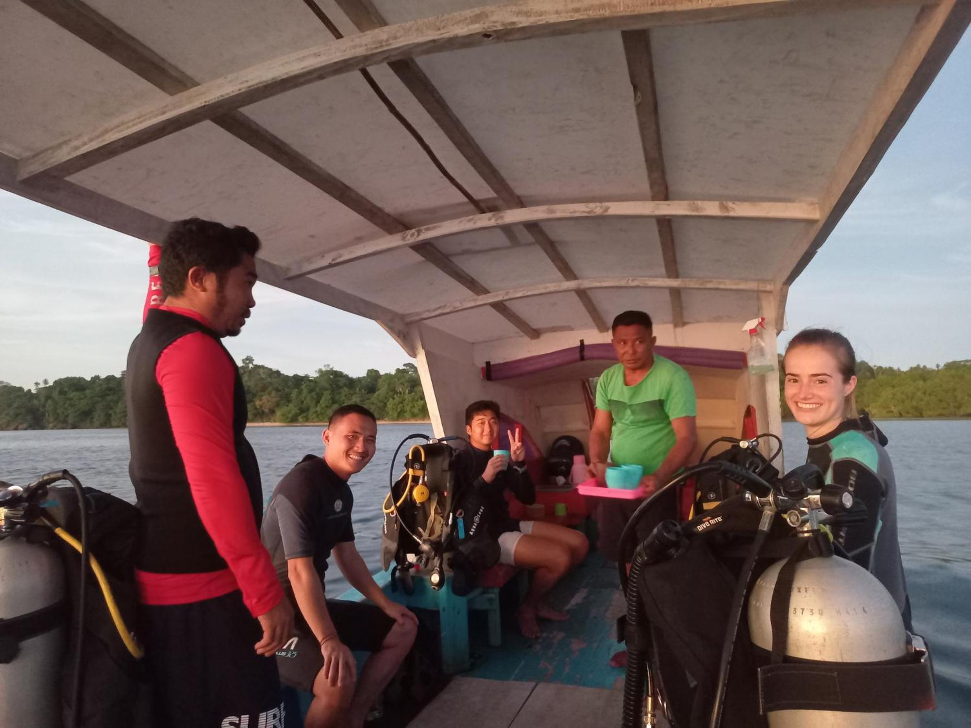 4 Sisters Divers Bunaken Exterior foto